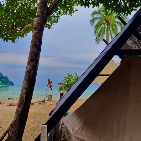 Juita Glamping Perhentian Island Hotel Kampung Kuala Besut Bagian luar foto