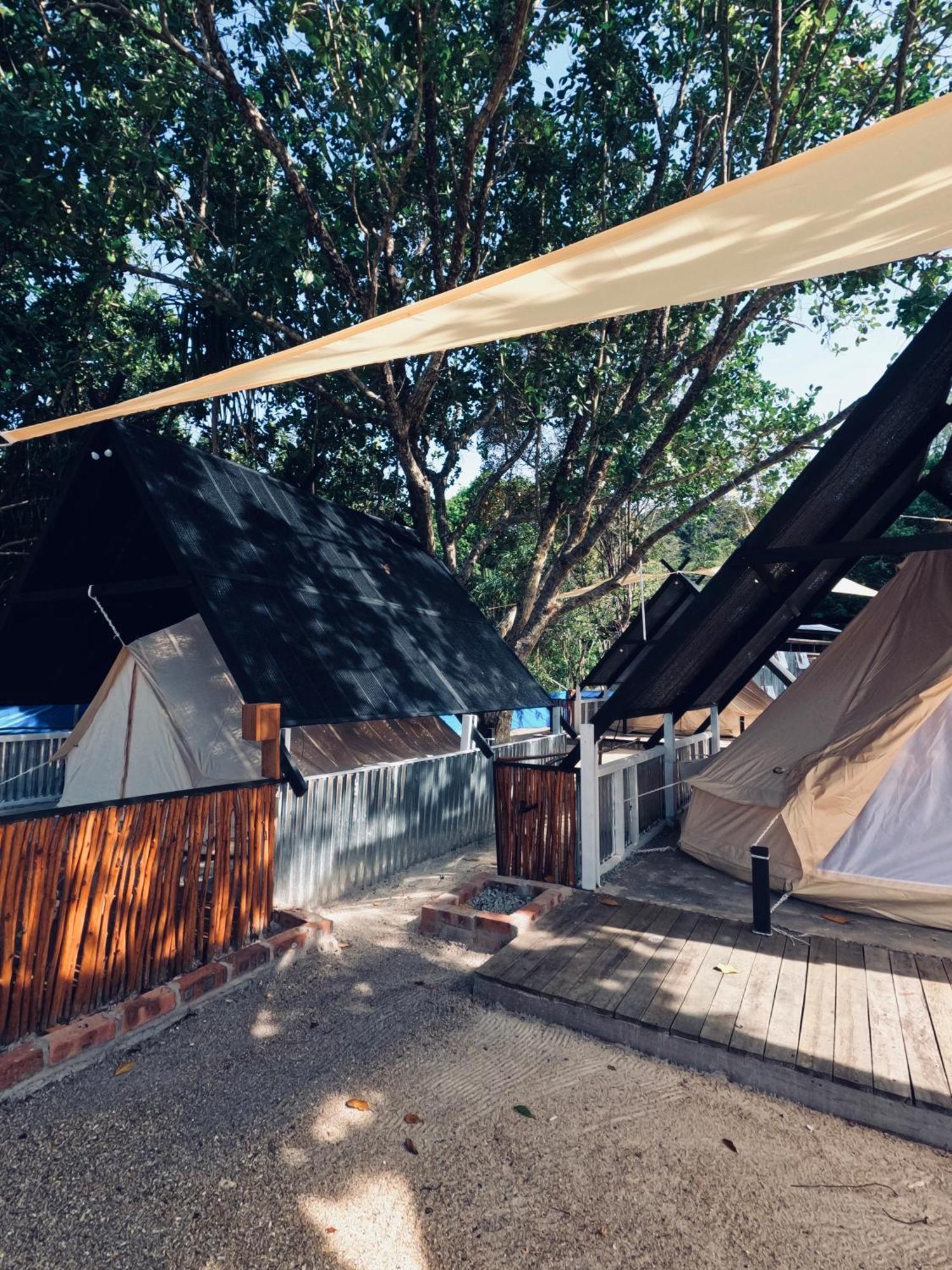 Juita Glamping Perhentian Island Hotel Kampung Kuala Besut Bagian luar foto