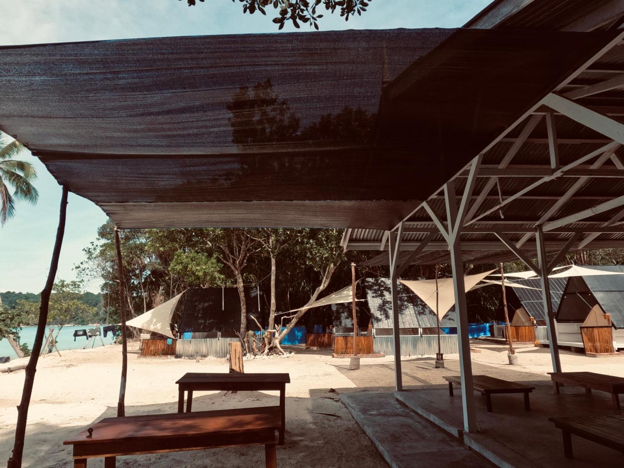 Juita Glamping Perhentian Island Hotel Kampung Kuala Besut Bagian luar foto