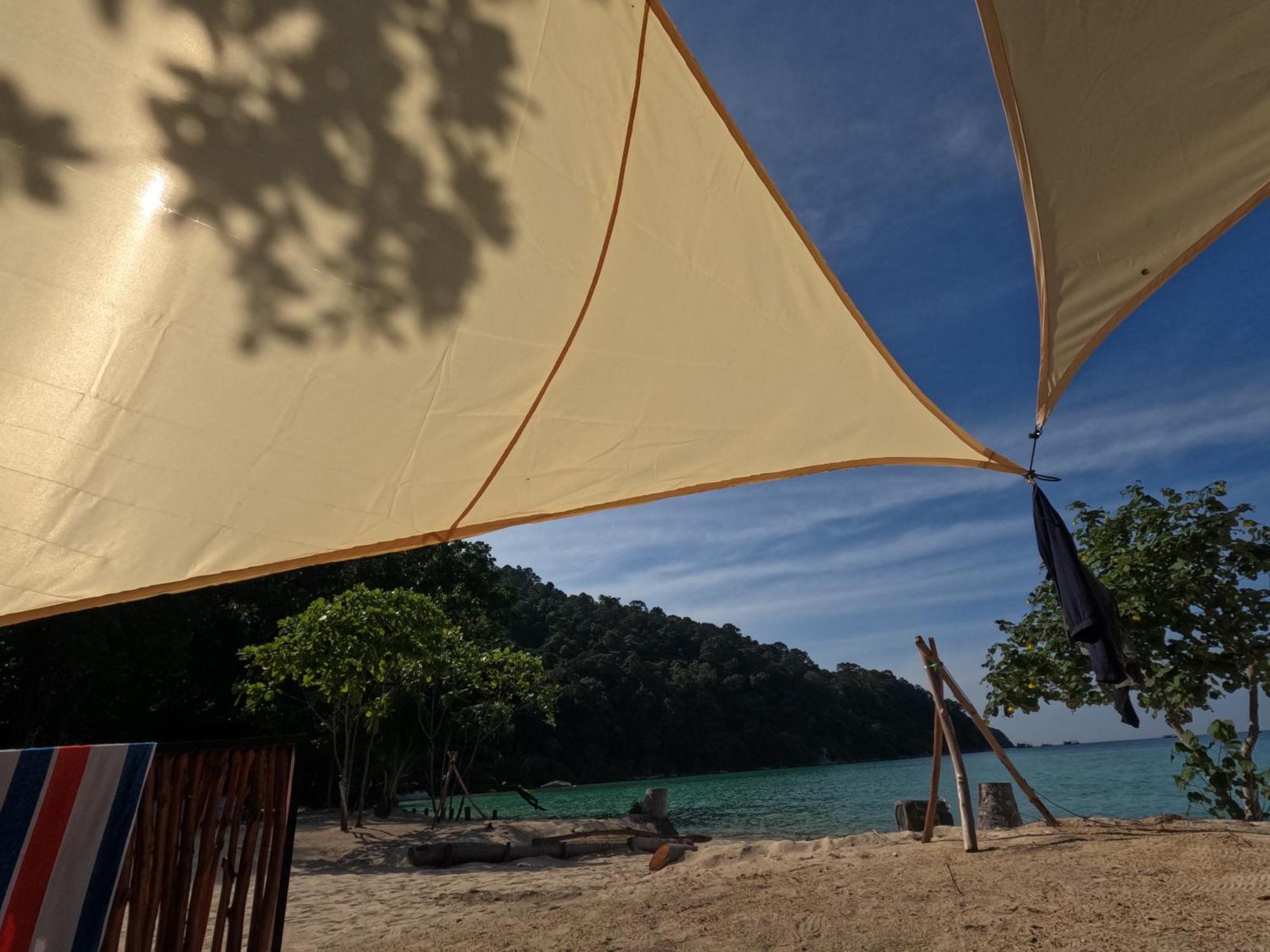 Juita Glamping Perhentian Island Hotel Kampung Kuala Besut Bagian luar foto