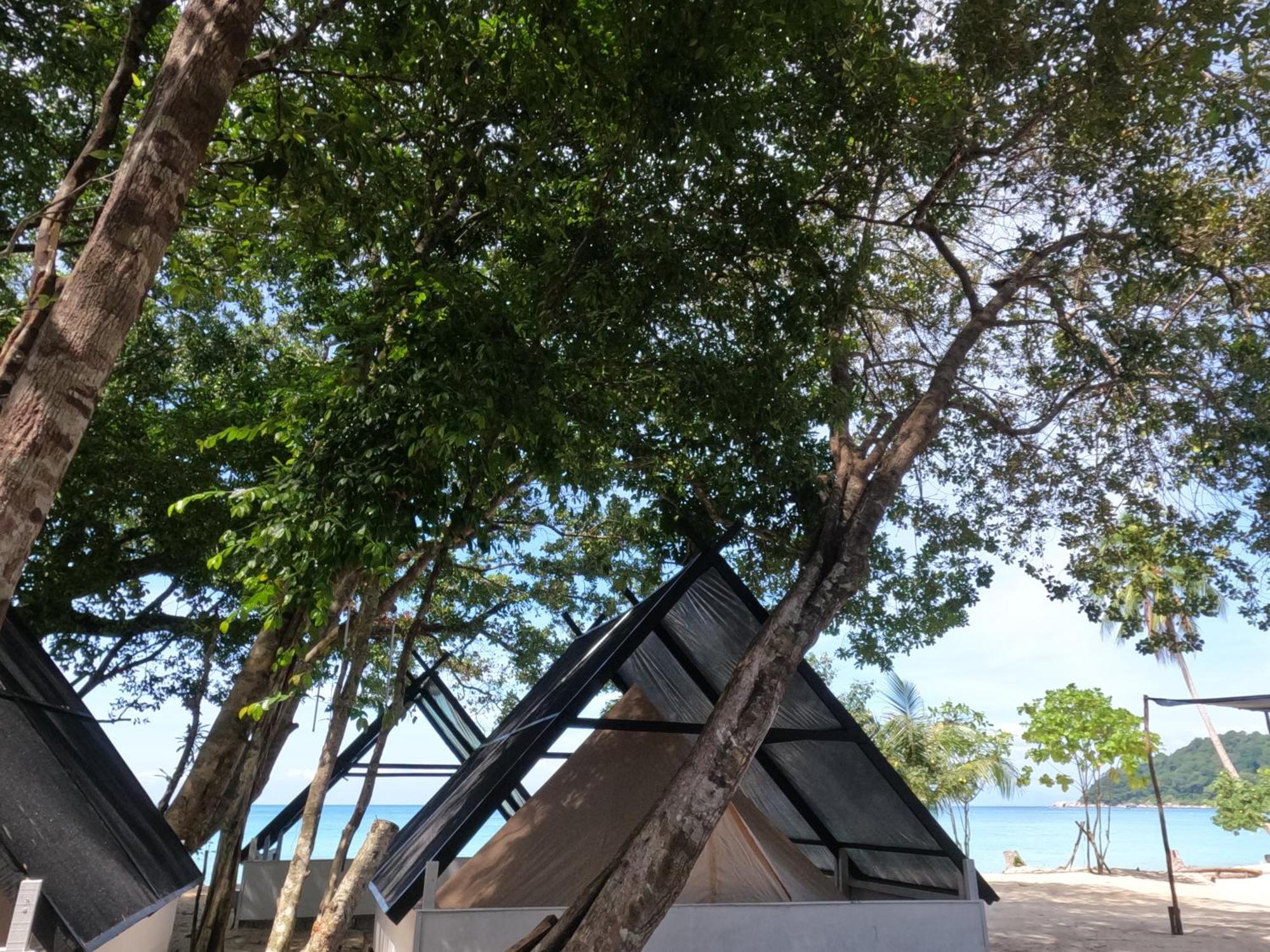 Juita Glamping Perhentian Island Hotel Kampung Kuala Besut Bagian luar foto